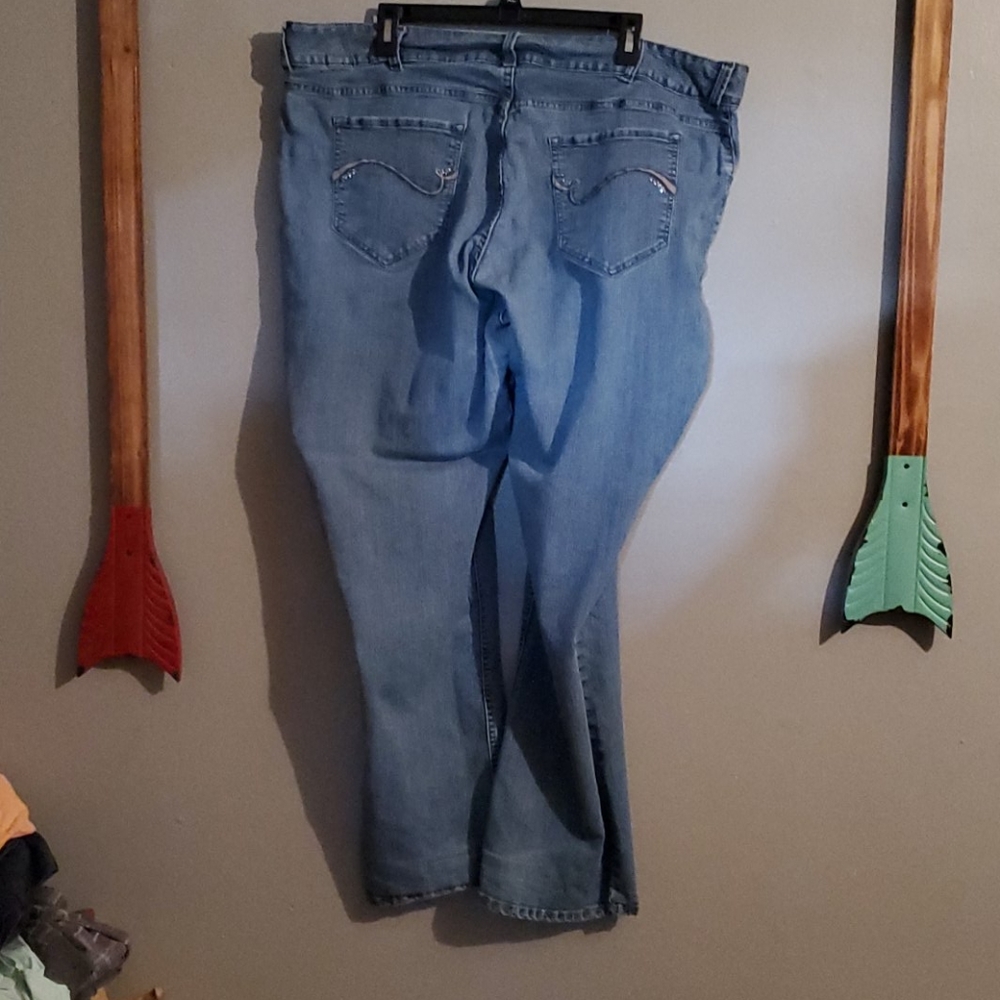 Jeans - Picture 2 of 2